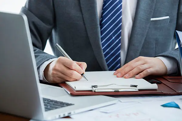 何逸慧名字的含义